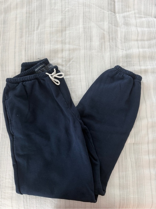 Brandy Melville Pants - Brandy Melville Navy Drawstring Sweatpants